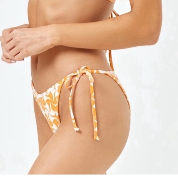 NWT L*Space Levy Classic Bikini Bottom Orange and White Patterned Womens Size L - Picture 10 of 11
